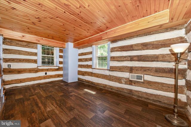3020 CHESTNUT GROVE RD, Keedysville, MD 21756