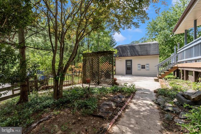 3020 CHESTNUT GROVE RD, Keedysville, MD 21756