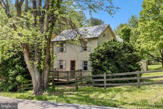 3020 CHESTNUT GROVE RD, Keedysville, MD 21756