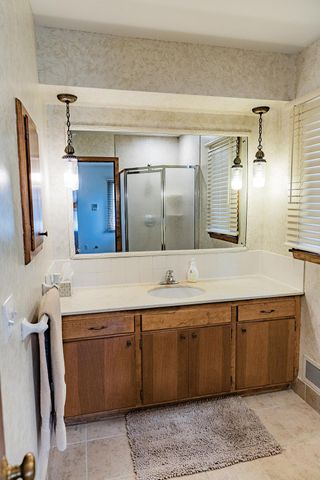 2454 Pascal Street, Roseville, MN 55113