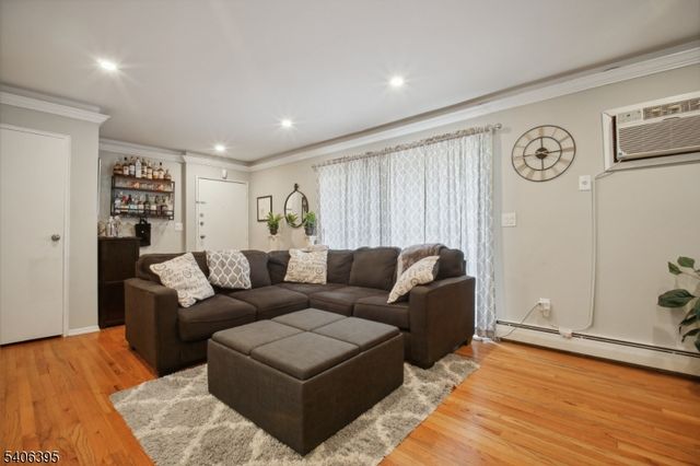 39 Harrison Ave 19, Montclair Twp., NJ 07042