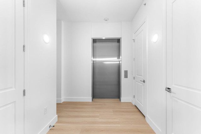 178 Lake Drive 4102, Palm Beach Shores, FL 33404