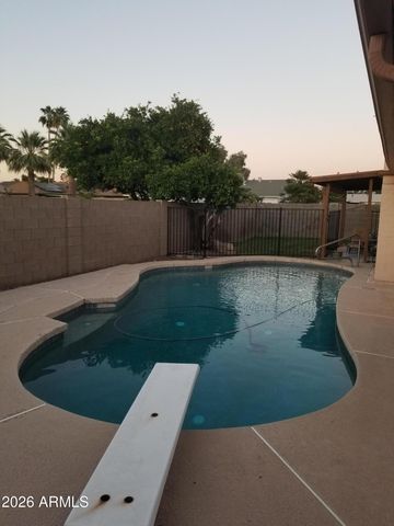 4814 W MOUNTAIN VIEW Road, Glendale, AZ 85302