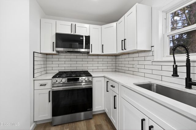 70 Fowler Avenue, Rensselaer, NY 12144