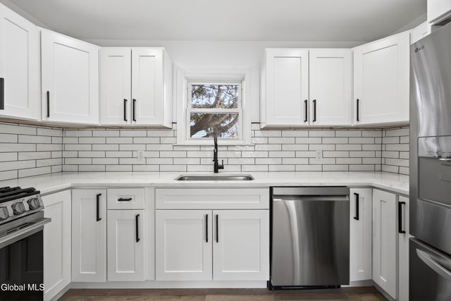 70 Fowler Avenue, Rensselaer, NY 12144