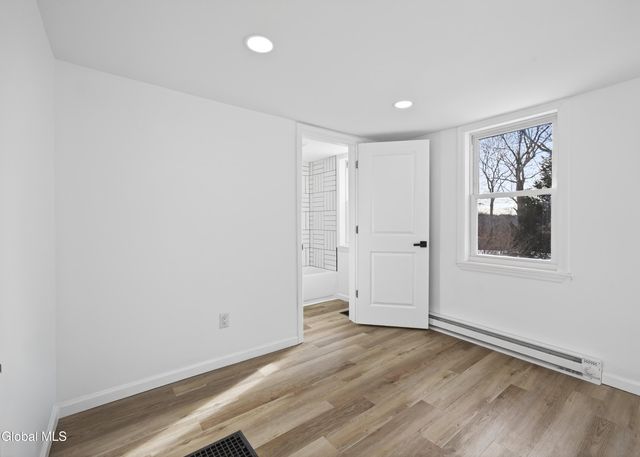 70 Fowler Avenue, Rensselaer, NY 12144