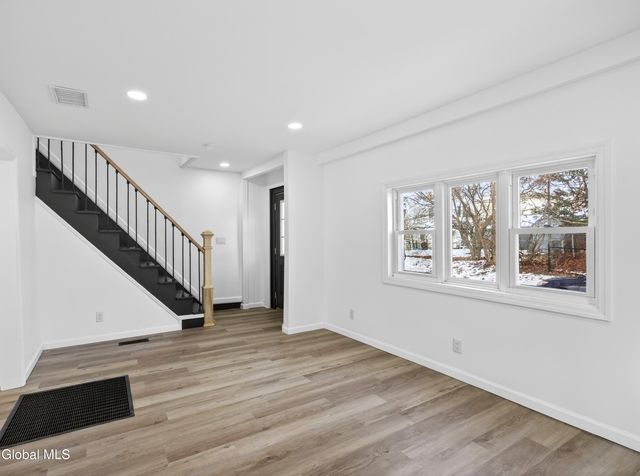 70 Fowler Avenue, Rensselaer, NY 12144