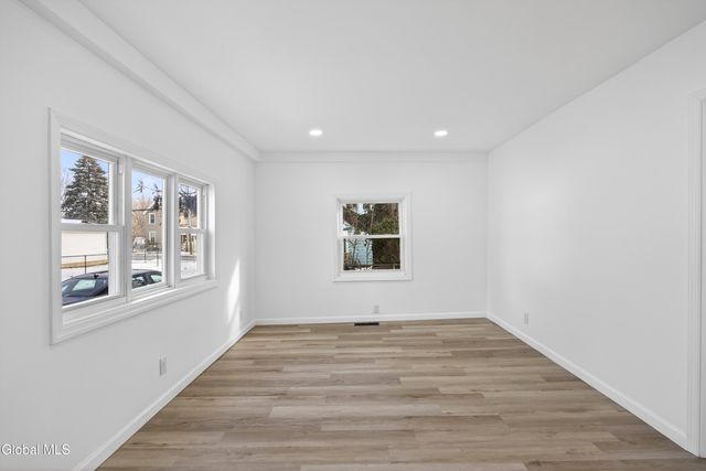 70 Fowler Avenue, Rensselaer, NY 12144