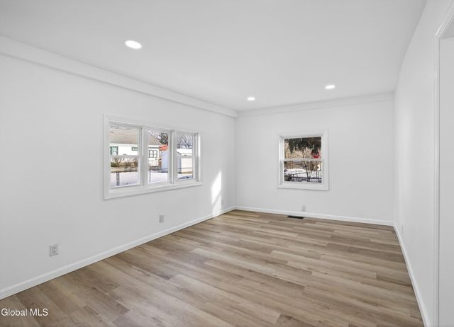 70 Fowler Avenue, Rensselaer, NY 12144