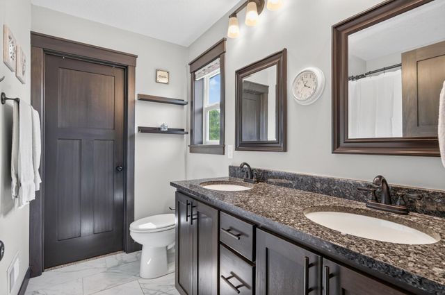 249 15th Street, Farmington, MN 55024