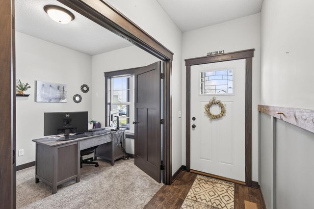 249 15th Street, Farmington, MN 55024