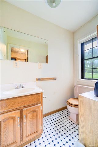 101 Red Star Road, Greenfield Park, NY 12435