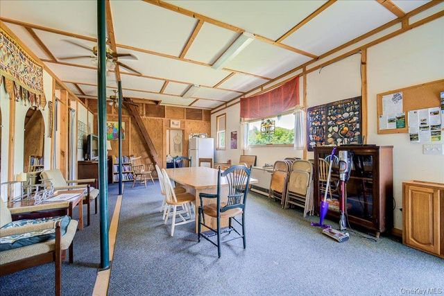 101 Red Star Road, Greenfield Park, NY 12435