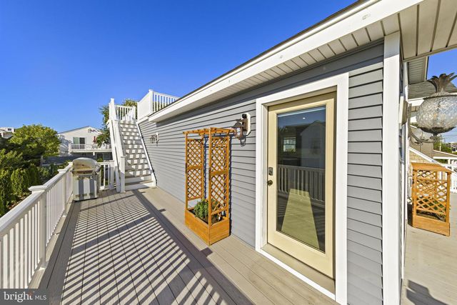 229 S 2ND ST, Surf City, NJ 08008