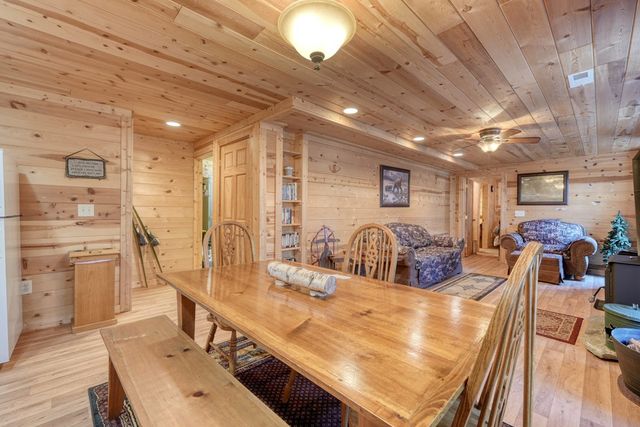 518 Rizzitello Lane, Blairsville, GA 30512