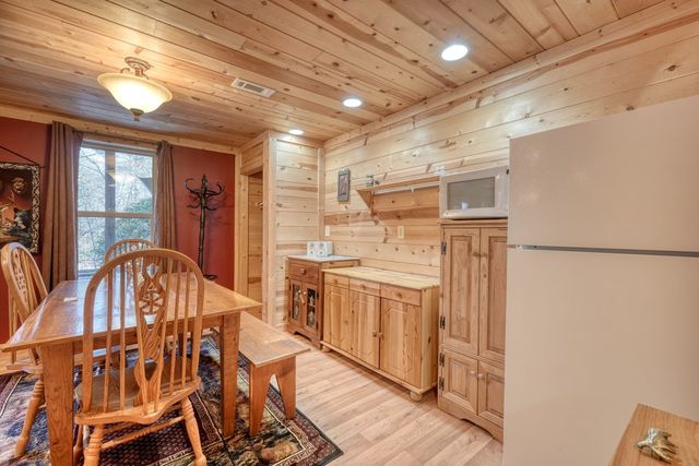 518 Rizzitello Lane, Blairsville, GA 30512