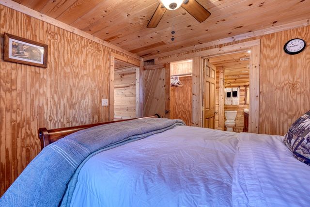 518 Rizzitello Lane, Blairsville, GA 30512