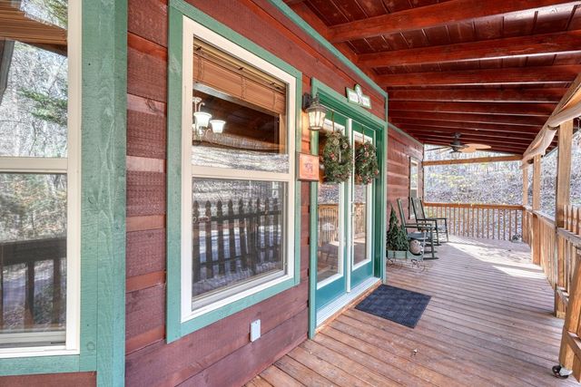 518 Rizzitello Lane, Blairsville, GA 30512