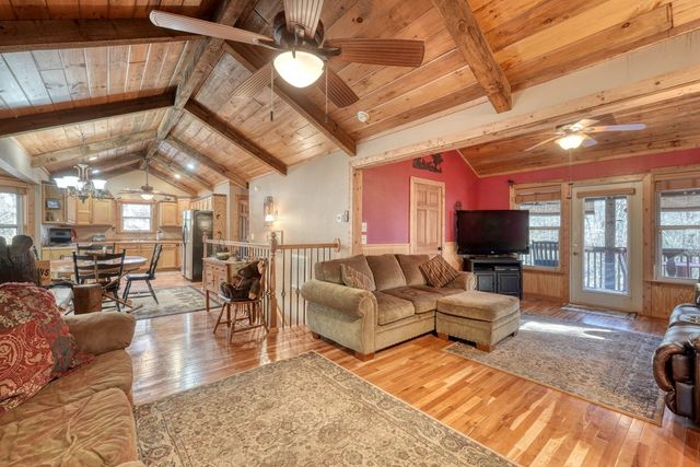 518 Rizzitello Lane, Blairsville, GA 30512