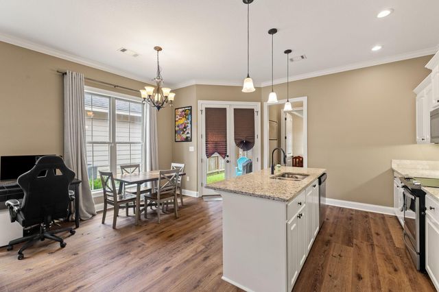31 Riviera Dr., Hattiesburg, MS 39402