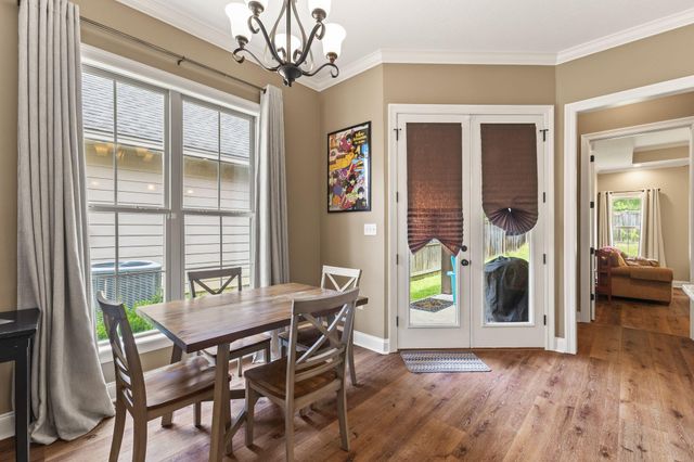 31 Riviera Dr., Hattiesburg, MS 39402