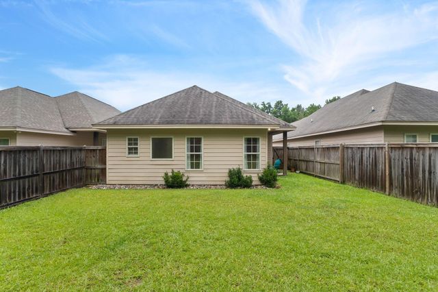 31 Riviera Dr., Hattiesburg, MS 39402