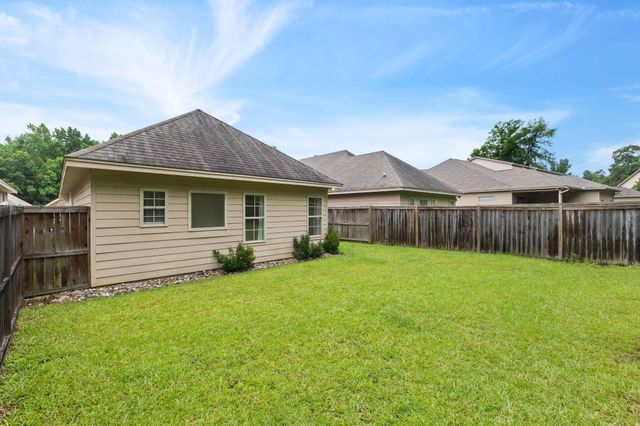 31 Riviera Dr., Hattiesburg, MS 39402