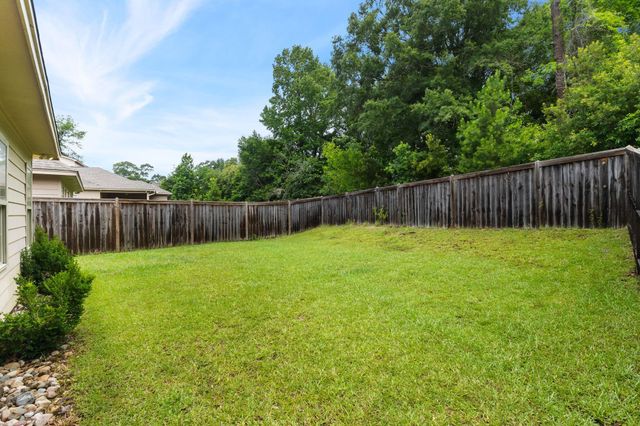 31 Riviera Dr., Hattiesburg, MS 39402