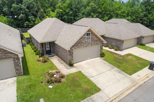 31 Riviera Dr., Hattiesburg, MS 39402
