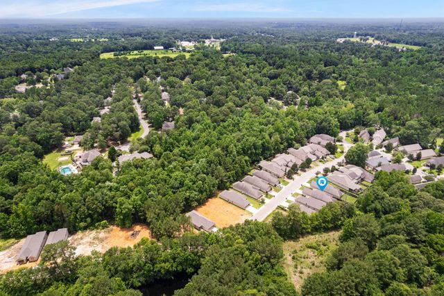31 Riviera Dr., Hattiesburg, MS 39402