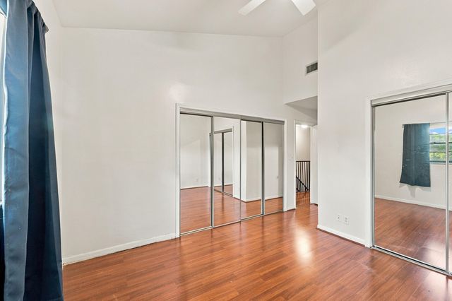 8690 NW 40th Street, Coral Springs, FL 33065