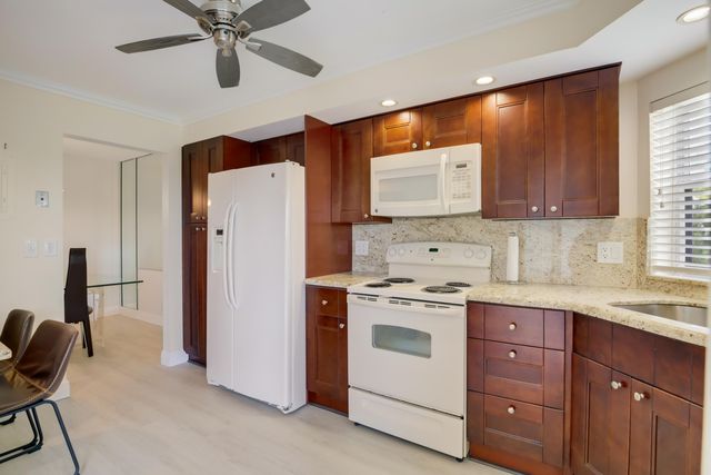 3593 Birdie Drive 507, Lake Worth, FL 33467