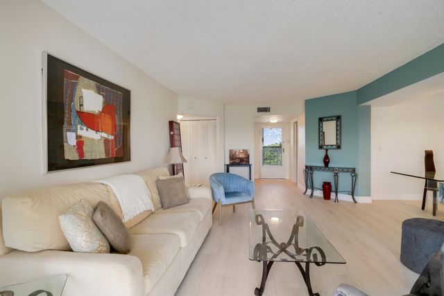 3593 Birdie Drive 507, Lake Worth, FL 33467