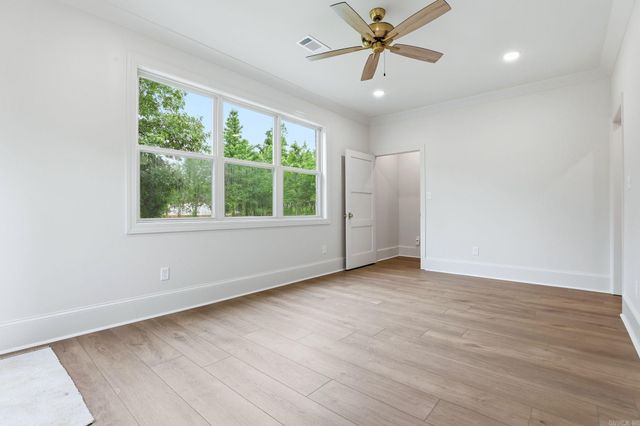 1538 Bighorn Drive, Benton, AR 72019