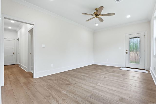 1538 Bighorn Drive, Benton, AR 72019