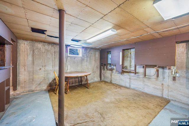 101 Westminster Place, Saddle Brook, NJ 07663