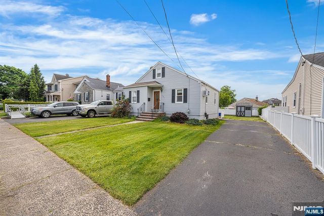 101 Westminster Place, Saddle Brook, NJ 07663