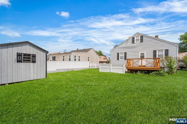 101 Westminster Place, Saddle Brook, NJ 07663