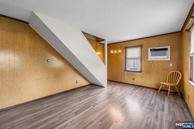 101 Westminster Place, Saddle Brook, NJ 07663