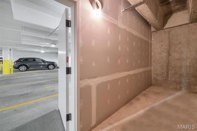 12420 Rott Road 1B, Sunset Hills, MO 63127