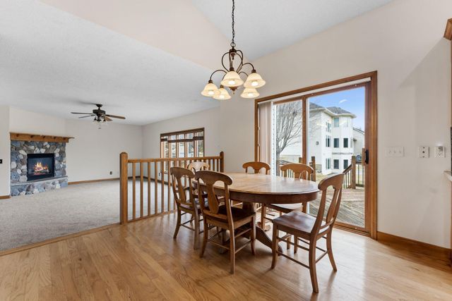 3326 Fox Tail Trail NW, Prior Lake, MN 55372