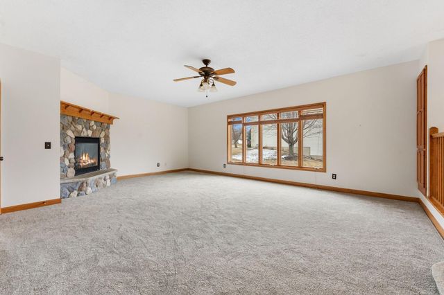3326 Fox Tail Trail NW, Prior Lake, MN 55372