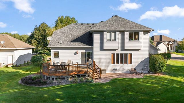 3326 Fox Tail Trail NW, Prior Lake, MN 55372