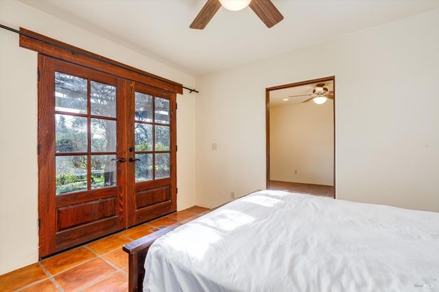 969 Rachael Rd, Sonoma, CA 95476