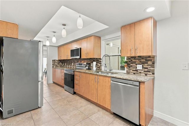 1439 Claret CT, Fort Myers, FL 33919
