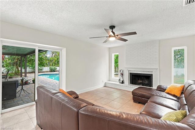 1439 Claret CT, Fort Myers, FL 33919