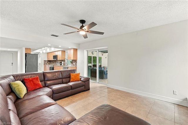 1439 Claret CT, Fort Myers, FL 33919
