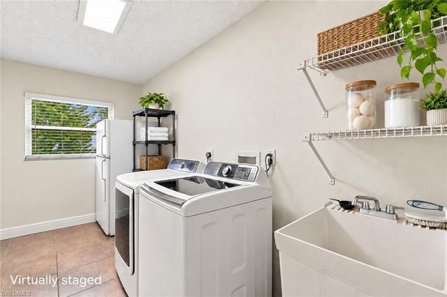 1439 Claret CT, Fort Myers, FL 33919