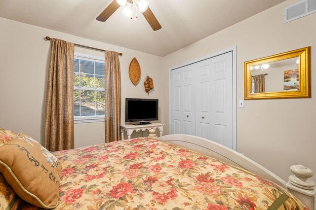 147 Liberty Lane, Kimberling City, MO 65686