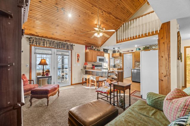 147 Liberty Lane, Kimberling City, MO 65686